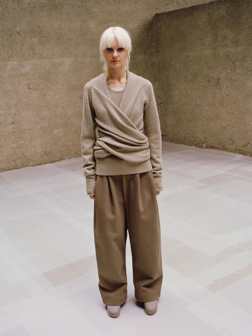 玩轉針織其實很簡單 3種解構針織服裝的設計案例分享